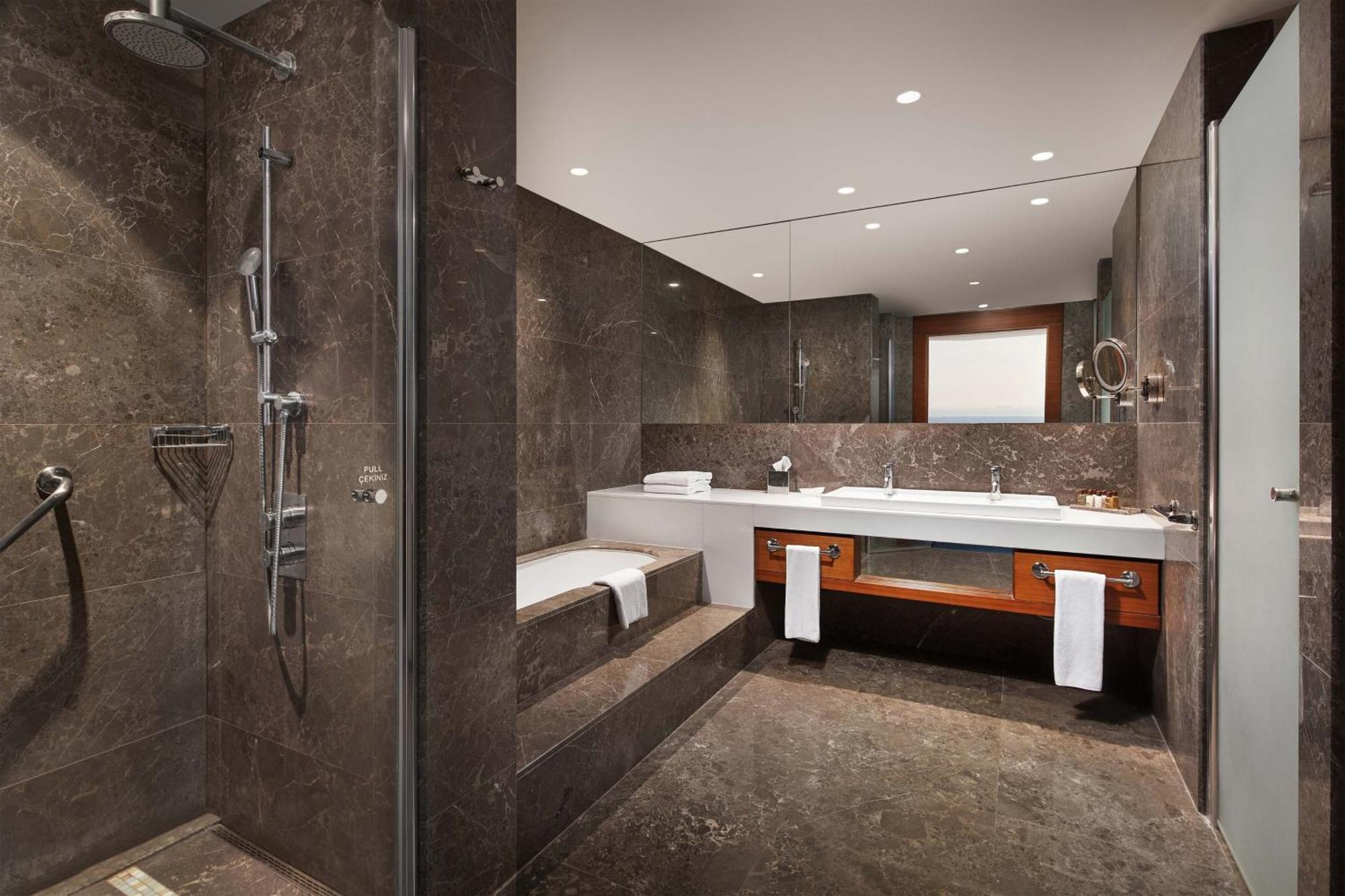 Sheraton Istanbul Atakoy Hotel Eksteriør billede