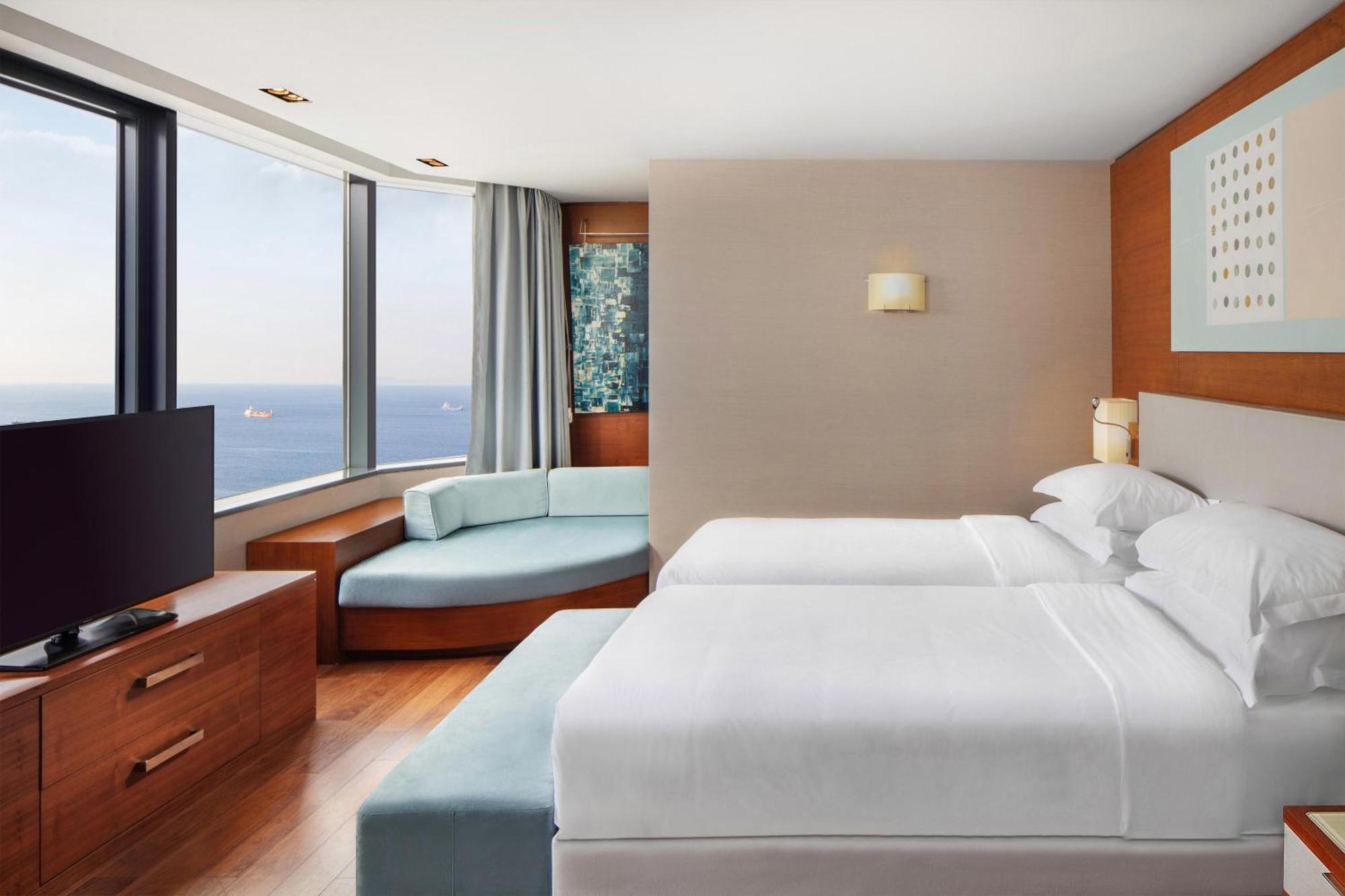 Sheraton Istanbul Atakoy Hotel Eksteriør billede Deluxe Room